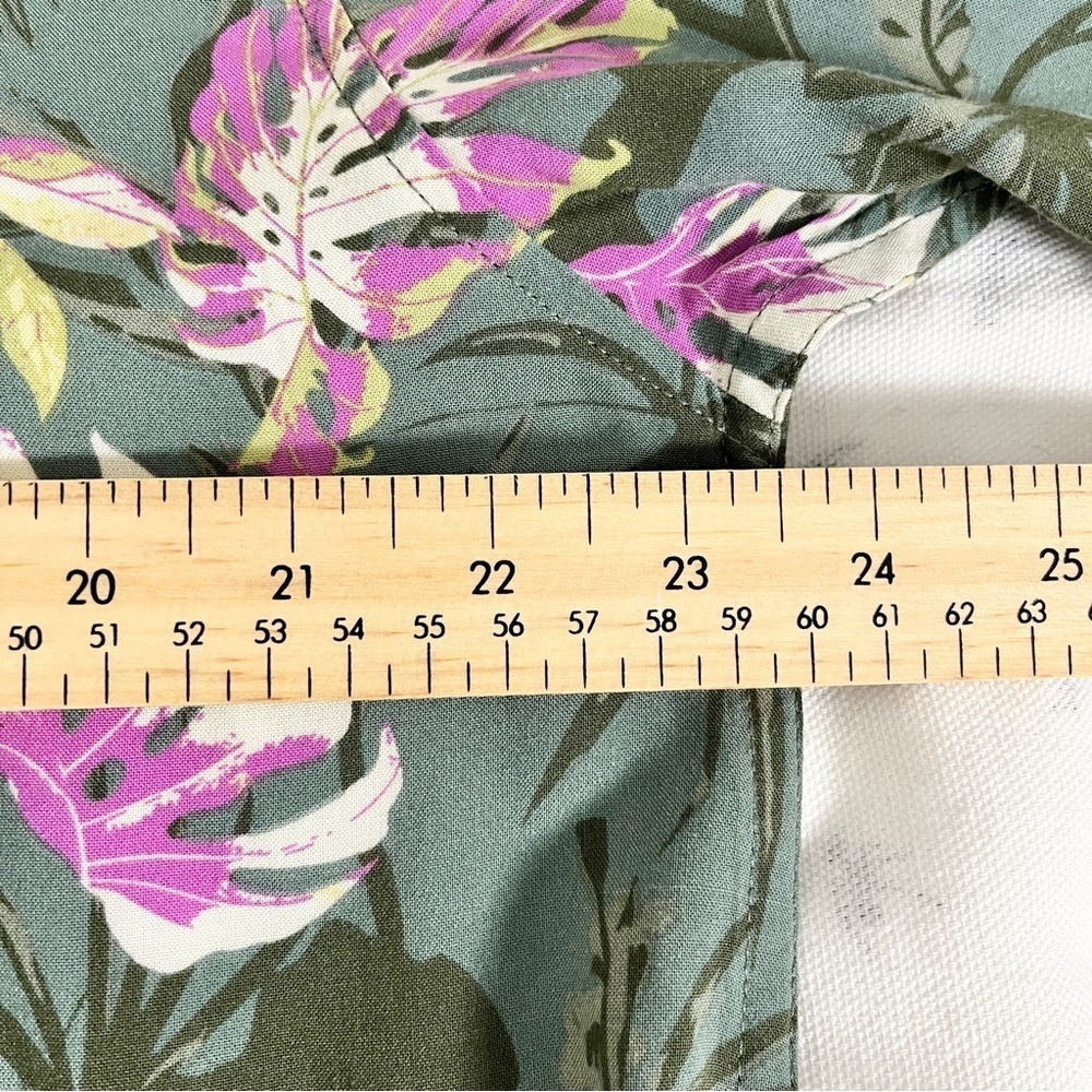 NWT Jack & Jones Green & Pink Floral Hawaiian Button-Down Shirt - Large - Picture 16 of 16